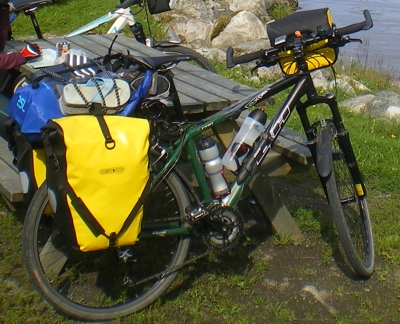 bicicleta cargada