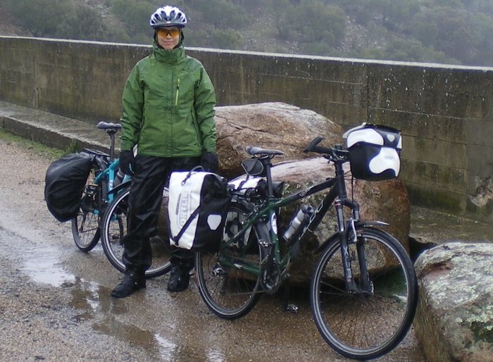 equipacion bicicleta lluvia frio